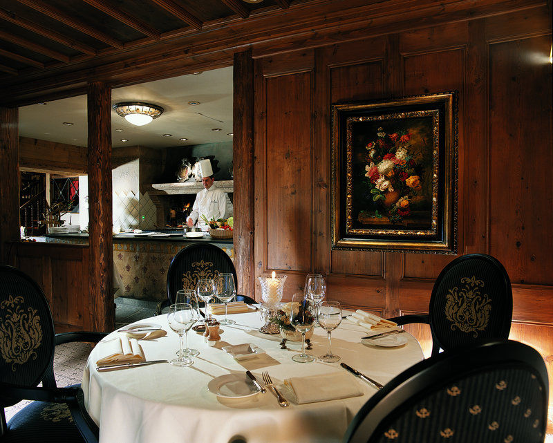 Gstaad Palace Restoran foto